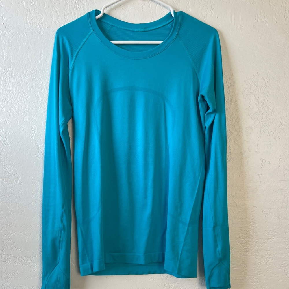Lululemon Swiftly Long Sleeve, bright blue